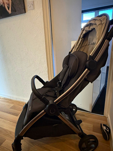 Eggz carbonite grey stroller/